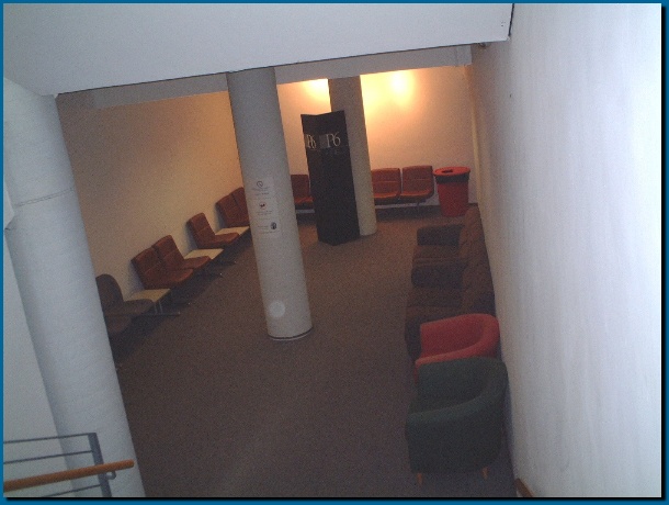 602x451 pixels (92K)